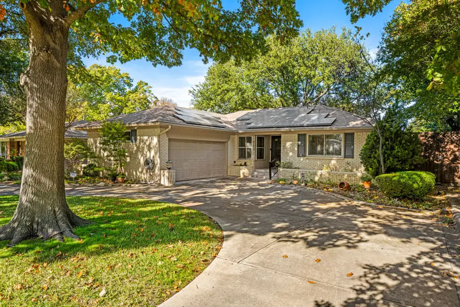 718 Westwood Drive, Richardson, TX 75080 - Image #2