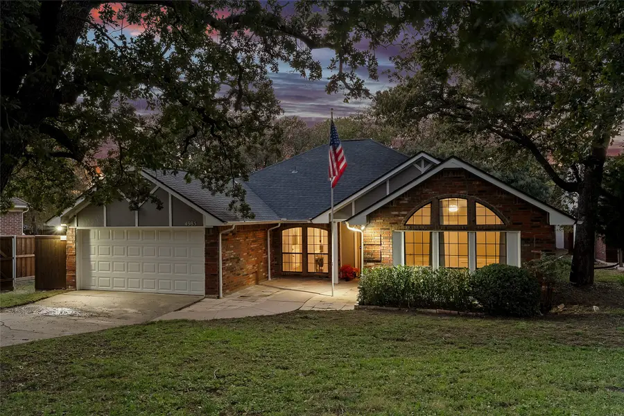 4985 Wolf Creek Trail, Flower Mound, TX 75028 - Image #3
