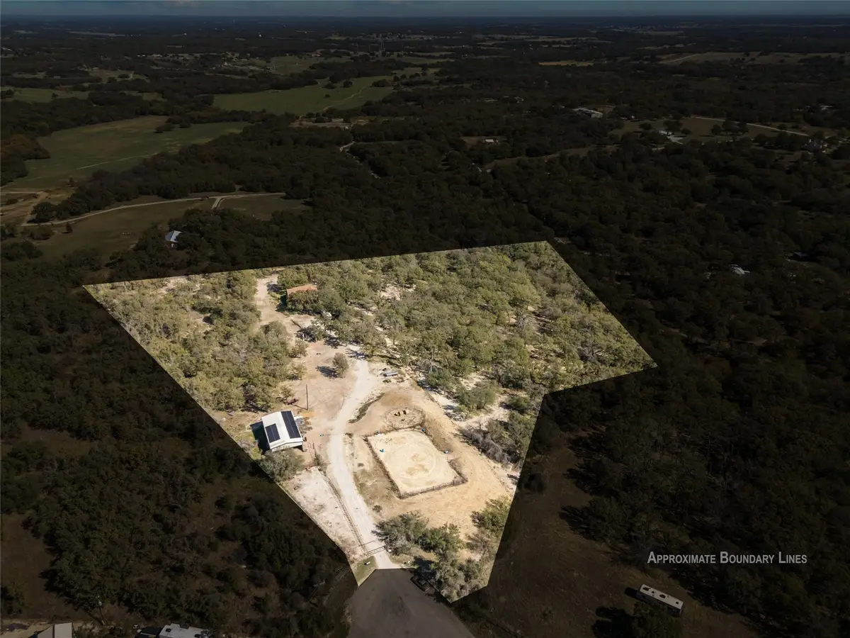 262 N Cheyenne + Trail, Springtown, TX 76082 - Image #1