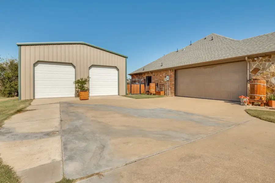 6021 Deerfield Lane, Midlothian, TX 76065 - Image #2