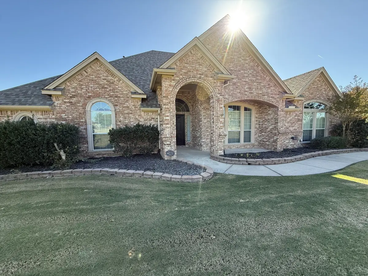 717 Lonesome Prairie Trail, Haslet, TX 76052 - Image #1