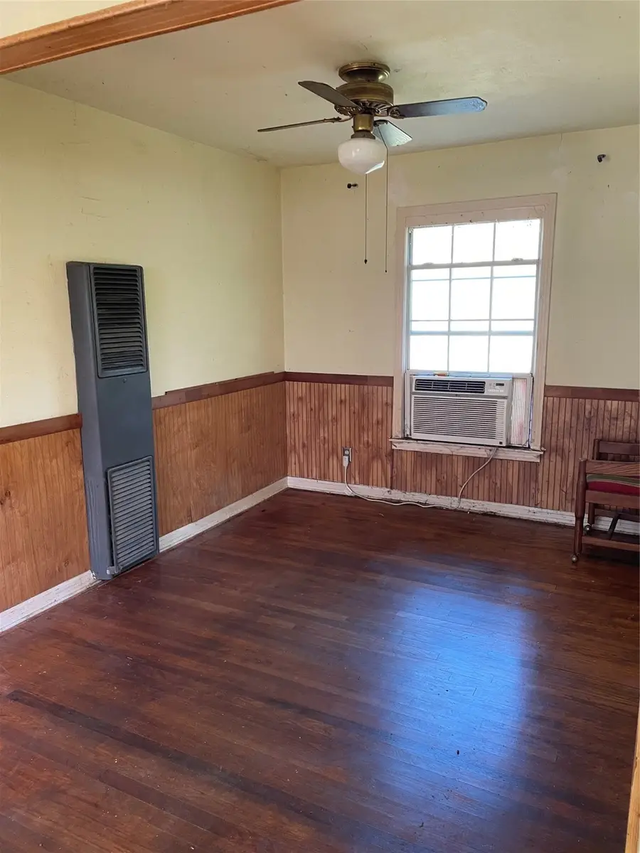 8361 Transit Street, Dallas, TX 75217 - Image #2