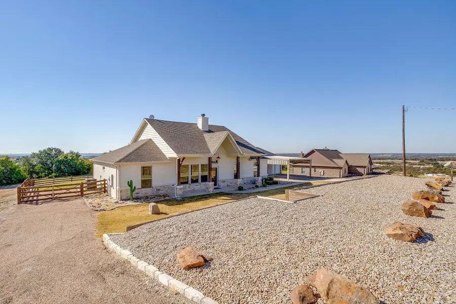 209 Timber Valley Court, Weatherford, TX 76085 - Image #2