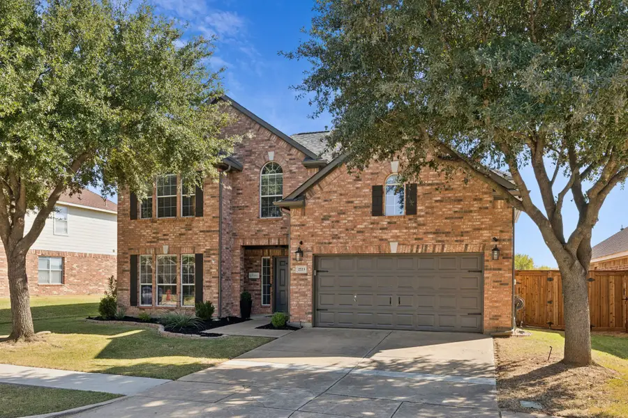 2723 Ferdinand, Grand Prairie, TX 75054 - Image #2