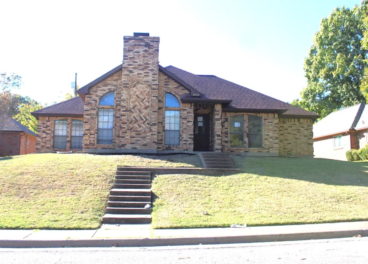 1815 Seabrook Drive, Duncanville, TX 75137 - Image #1