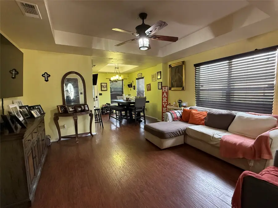 2711 Lucile Herrin, Dallas, TX 75227 - Image #3