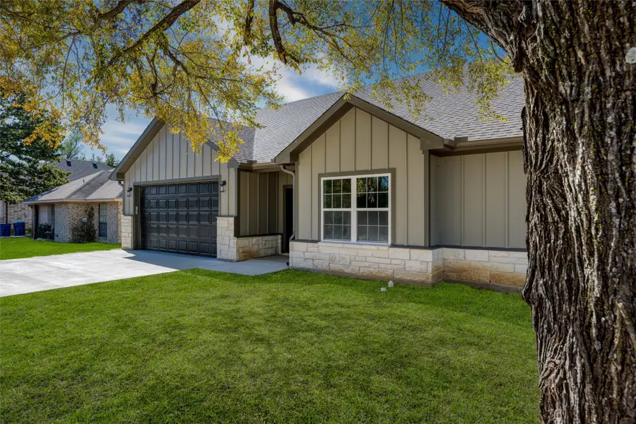 213 Anchor Lane, Gun Barrel City, TX 75156 - Image #2