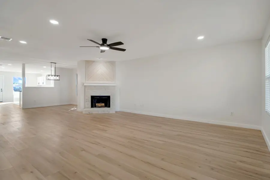 2260 White Oak Drive, Little Elm, TX 75068 - Image #2