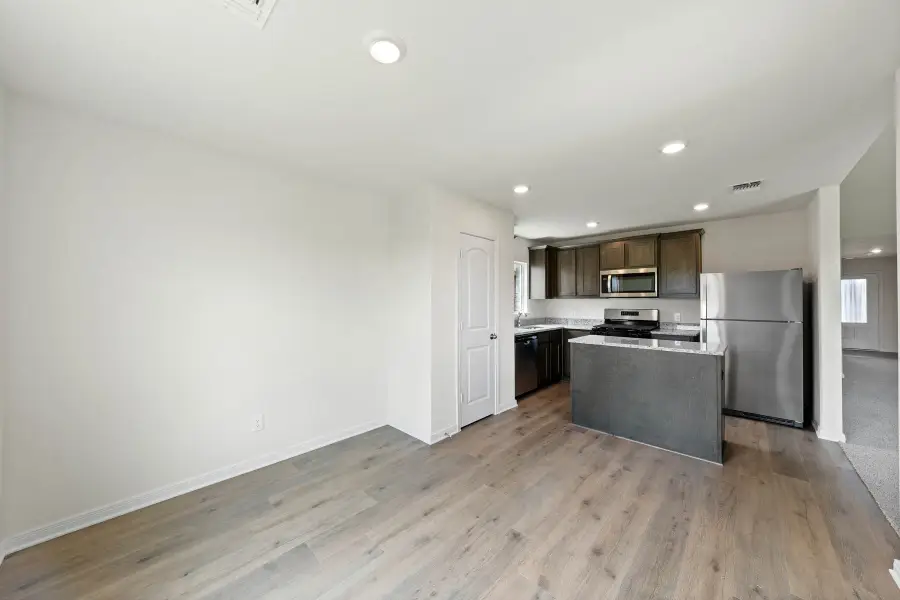 13417 Gitty Up Circle, Cresson, TX 76035 - Image #2