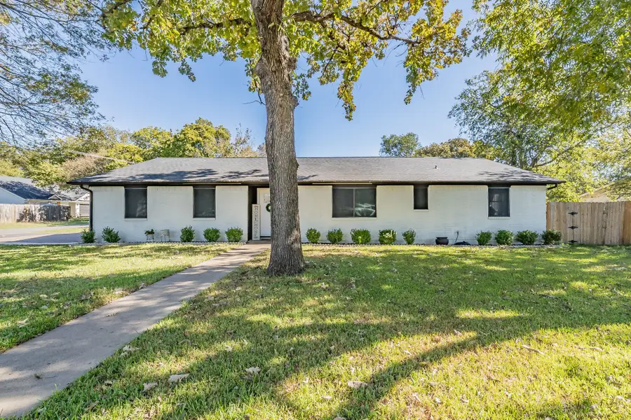 1503 Stanwood Avenue, Cleburne, TX 76033 - Image #2