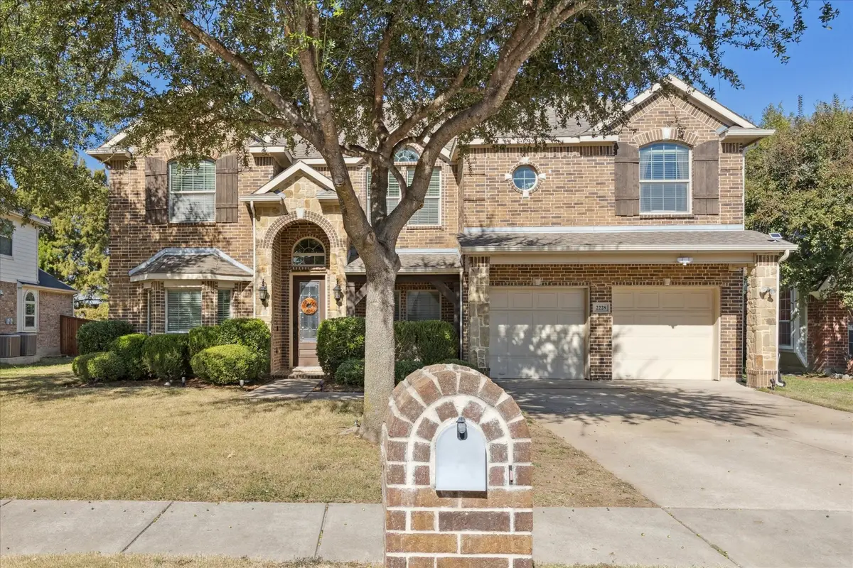 2228 Bald Eagle Way, Grand Prairie, TX 75052 - Image #1