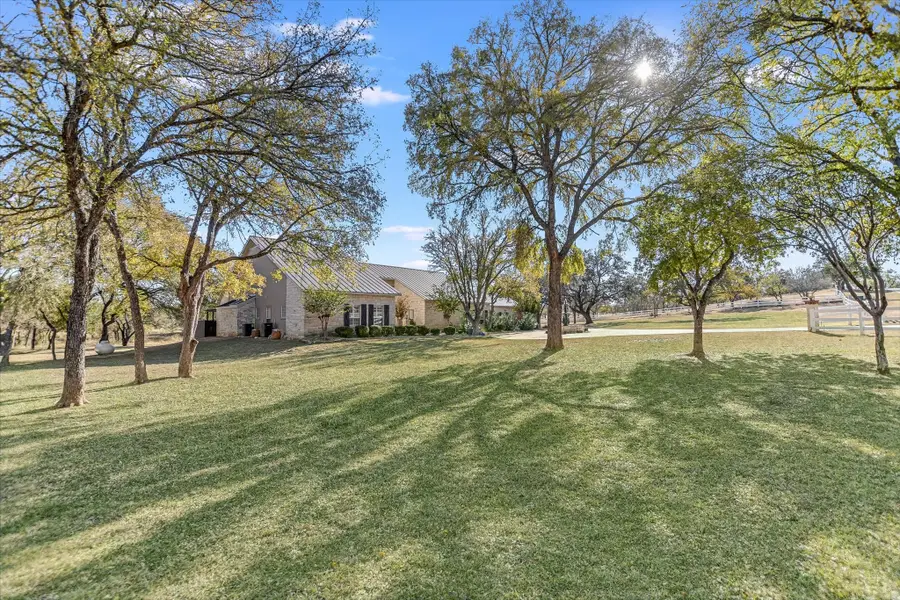 209 Tarbet Trail, Horseshoe Bay, TX 78657 - Image #3