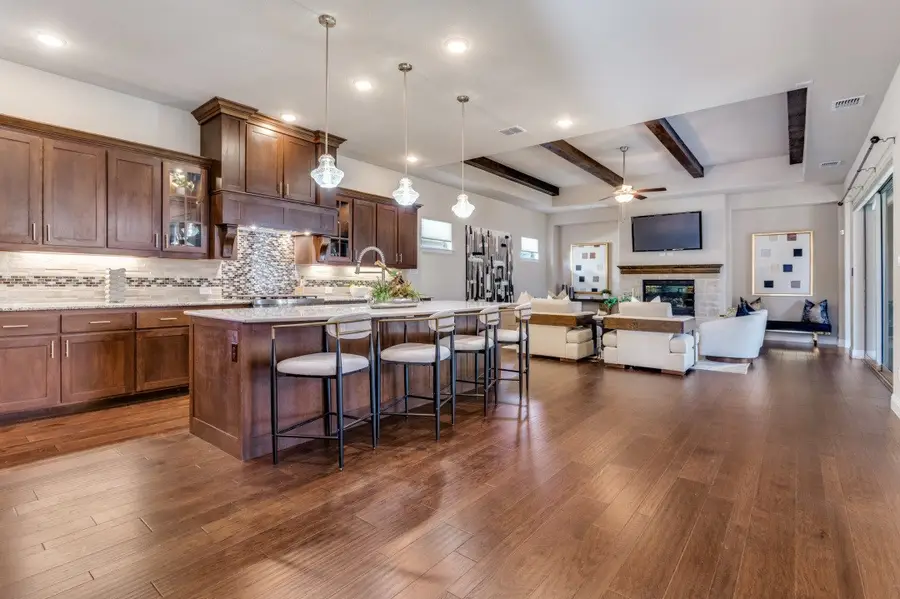 1403 Laurel Green Court, Arlington, TX 76005 - Image #3