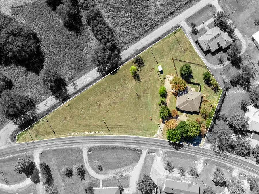 616 S Files Street, Itasca, TX 76055 - Image #2