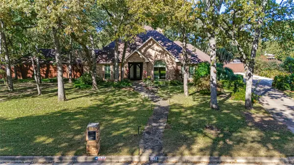 1532 Windsor Forest Trail, Keller, TX 76262