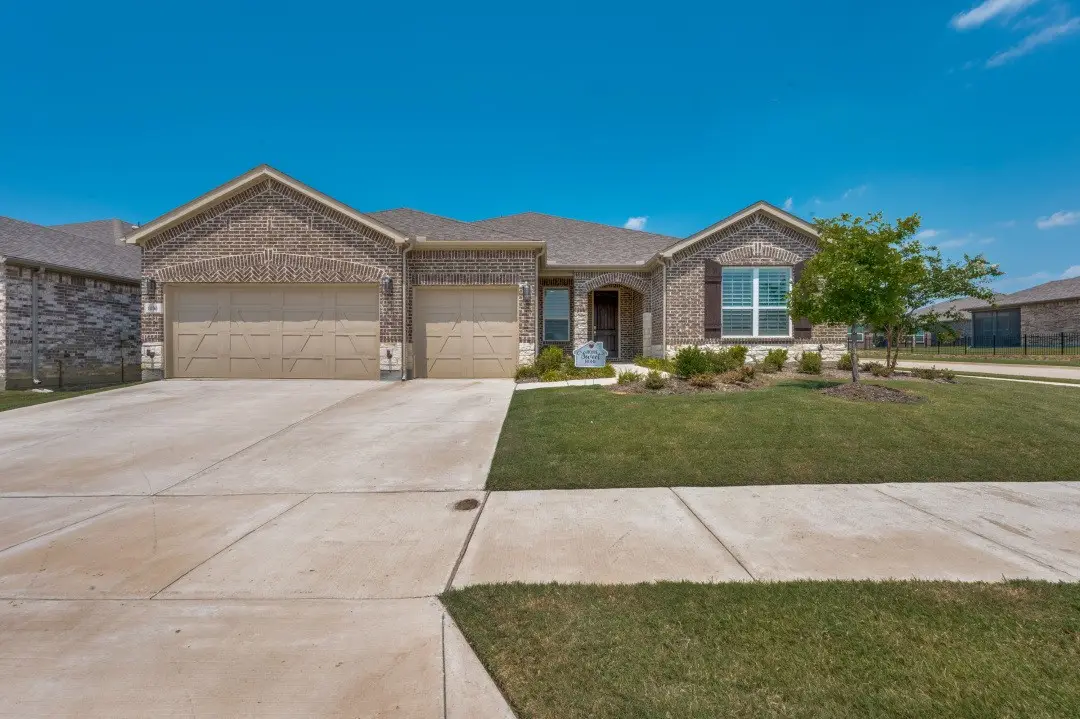 1133 Cornerstone Drive, Pilot Point Aubrey, TX 76227 - Image #1