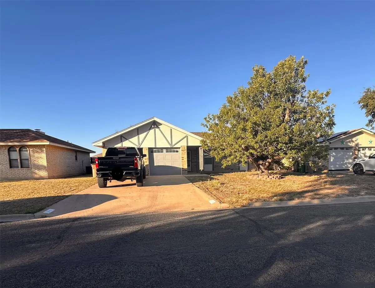 1614 Kansas Avenue, San Angelo, TX 76904 - Image #1