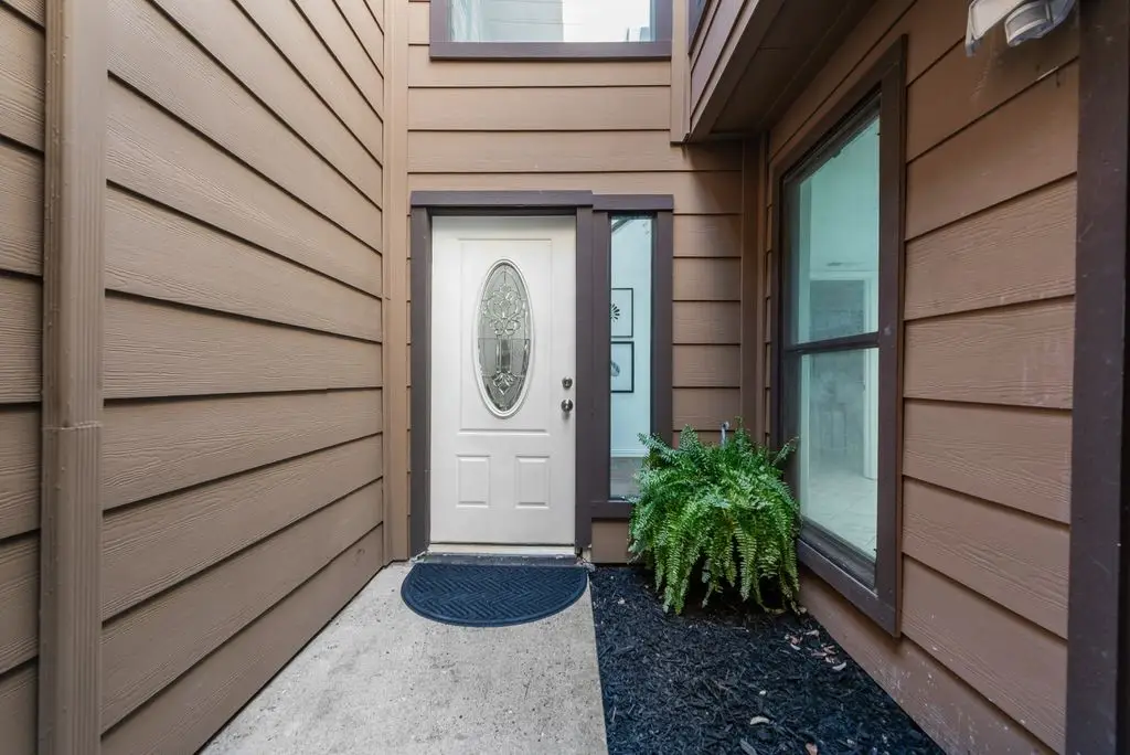 3211 Whispering Oak, Farmers Branch, TX 75234 - Image #1