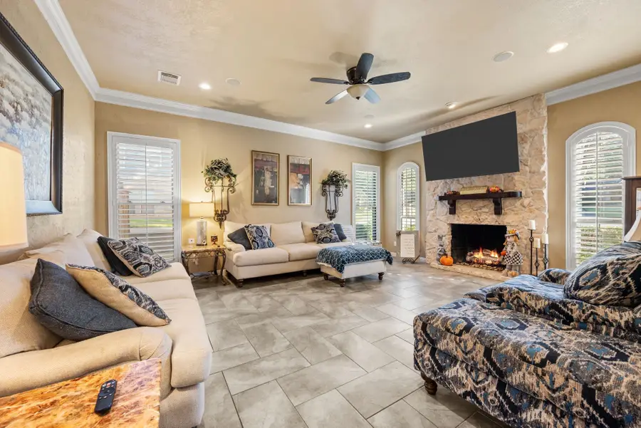 2209 Laurel Court, Bedford, TX 76021 - Image #2