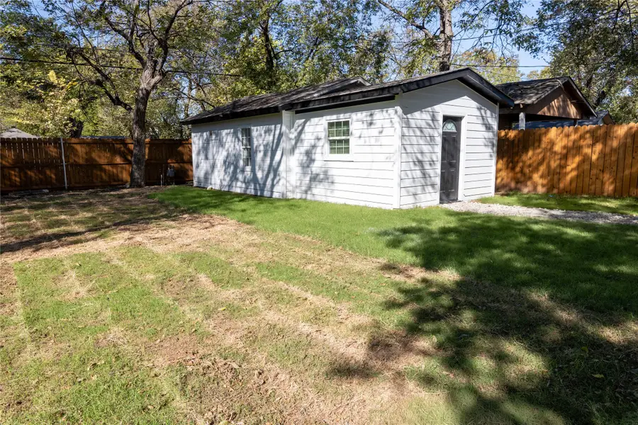2823 Alaska Avenue, Dallas, TX 75216 - Image #3