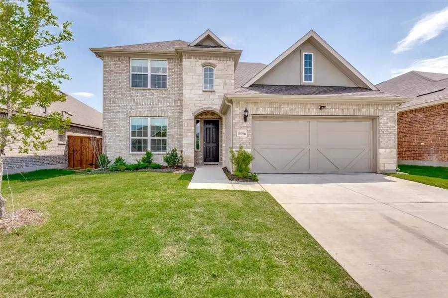 11416 Silver Queen Drive, Aubrey, TX 76227 - Image #2