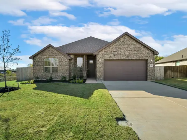 309 Horseshoe Bend, Valley View, TX 76272