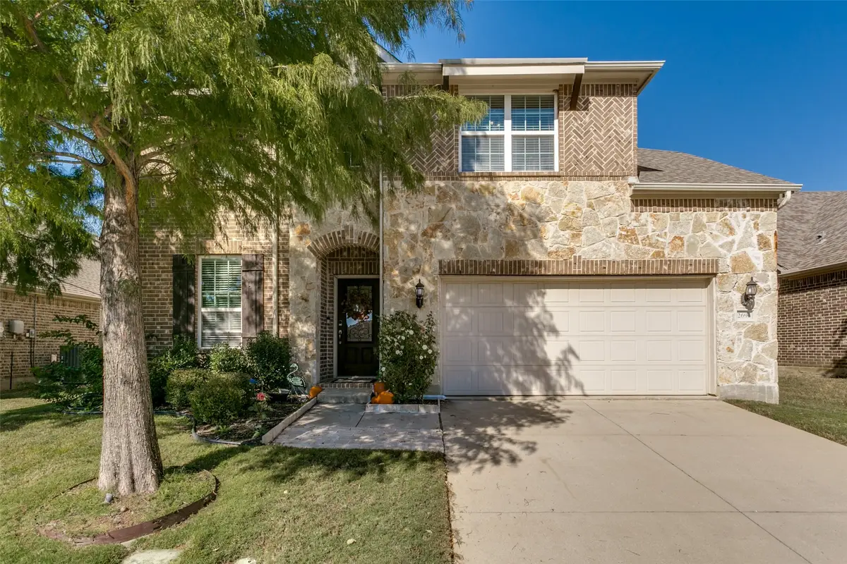 2693 Yacht Club Drive, Lewisville, TX 75056 - Image #1