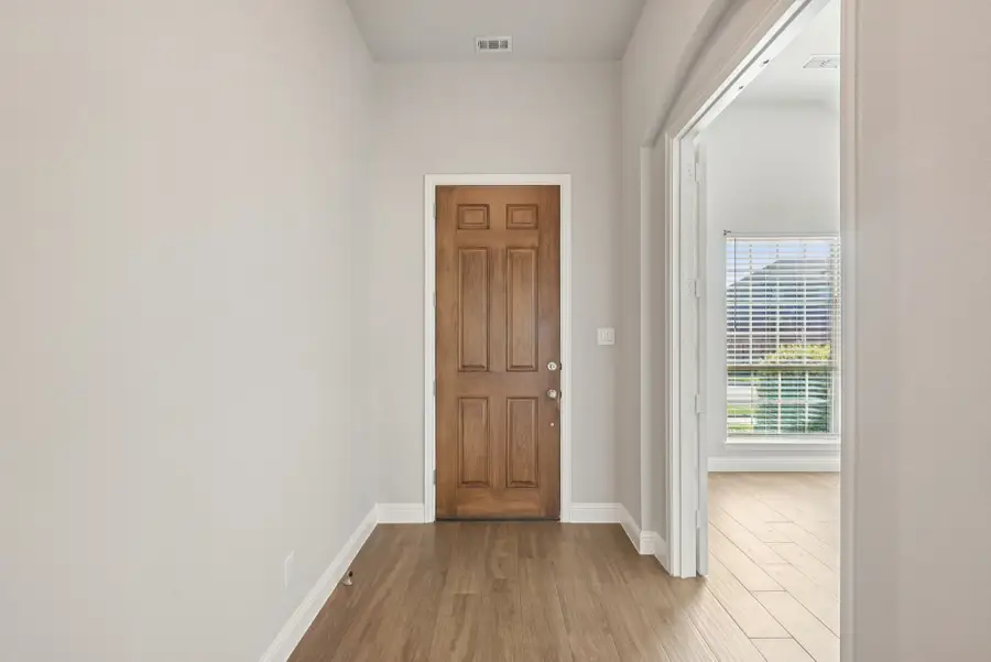 1709 Everitt Trail, Fort Worth, TX 76052 - Image #3