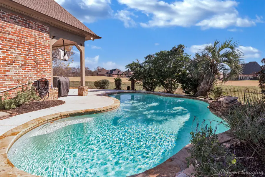 524 Hunters Run, Bossier City, LA 71111 - Image #2