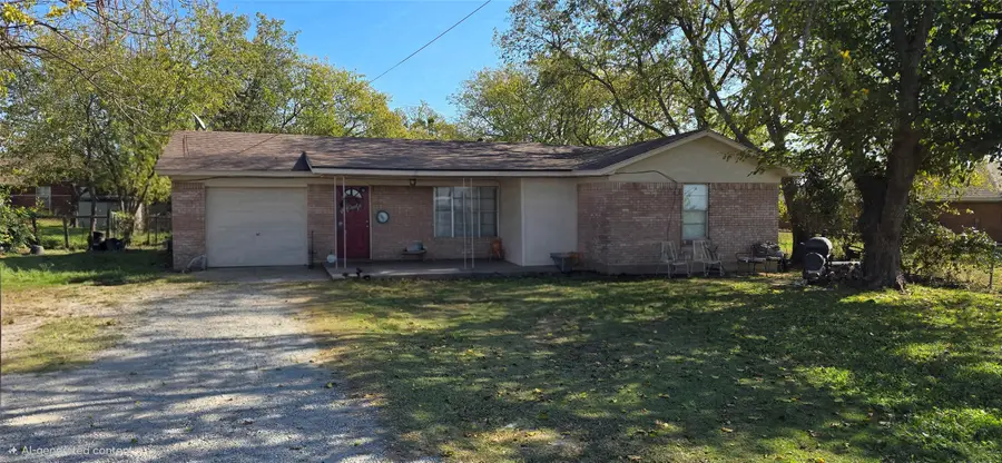 2000 S Stemmons Street, Sanger, TX 76266 - Image #2