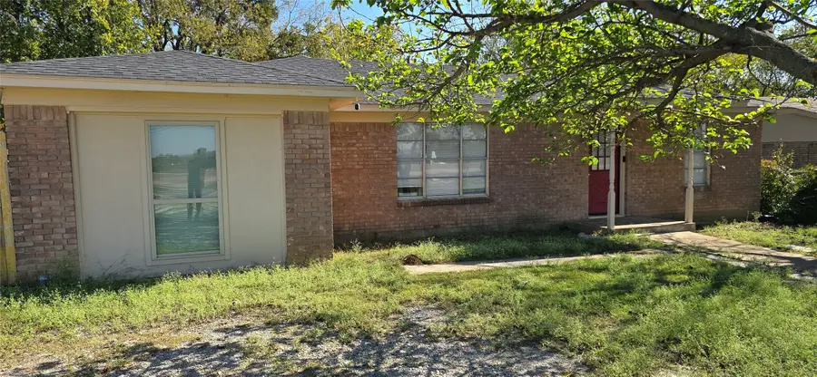 2000 S Stemmons Street, Sanger, TX 76266 - Image #3