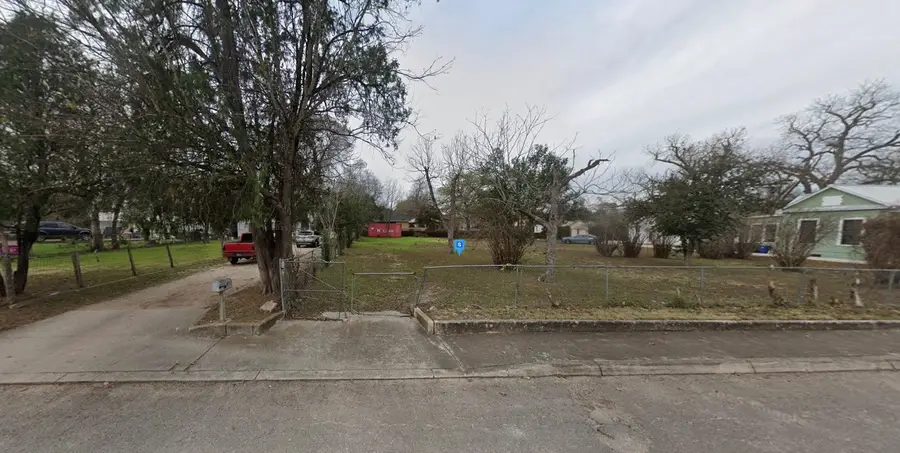 127 Livingston, San Antonio, TX 78214 - Image #2
