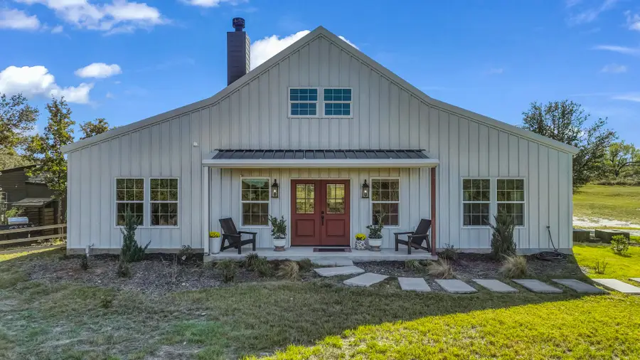 150 Cherokee Trail, Springtown, TX 76082 - Image #2