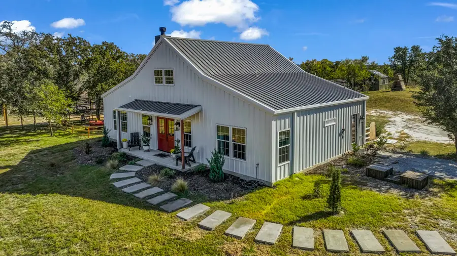 150 Cherokee Trail, Springtown, TX 76082 - Image #3