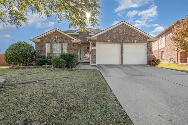 101 Wandering Drive, Forney, TX 75126