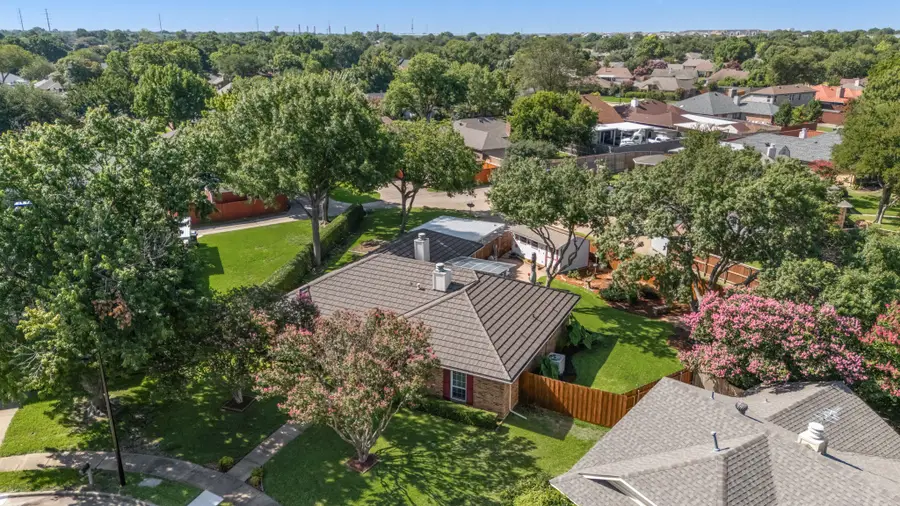 302 Ridgegate Drive, Garland, TX 75040 - Image #2