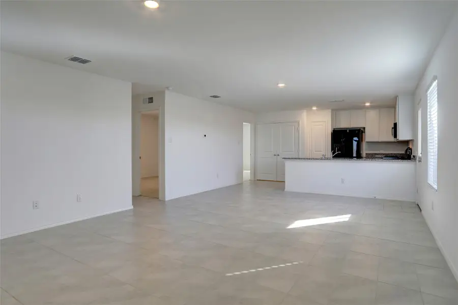 14004 Birch Farm Drive, Pilot Point, TX 76258 - Image #3