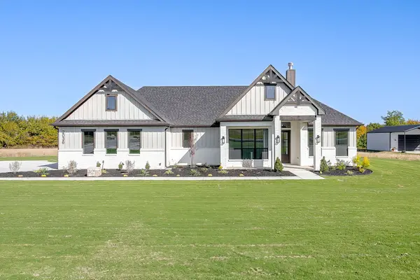 2036 Carrie Court, Weatherford, TX 76088