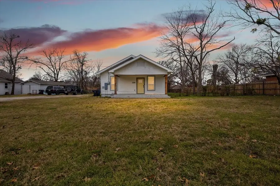 2200 N Beaton Street, Corsicana, TX 75110 - Image #2