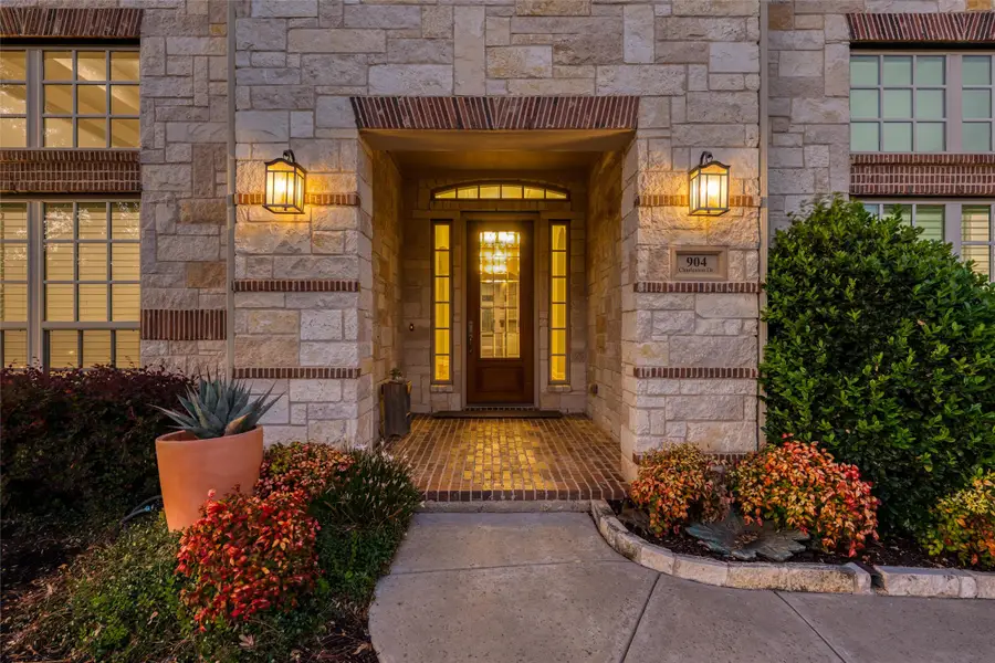 904 Charleston Drive, Southlake, TX 76092 - Image #3