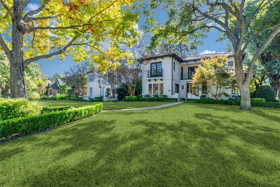 7002 Lakewood Boulevard, Dallas, TX 75214 - Image #3