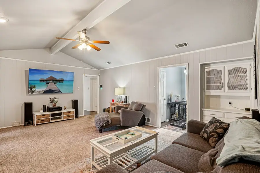 1048 Sherod Drive, Desoto, TX 75115 - Image #2