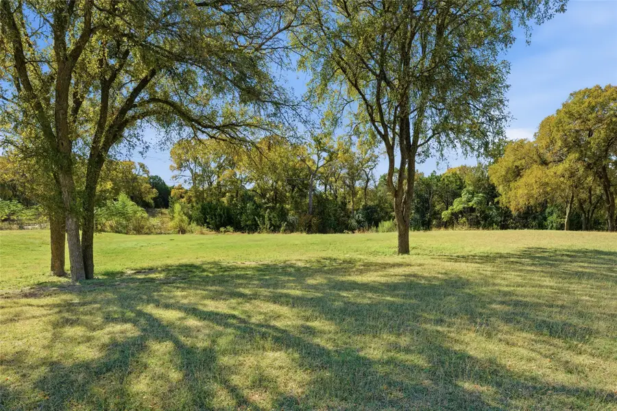 1502 Wandering Trail, Woodway, TX 76712 - Image #2