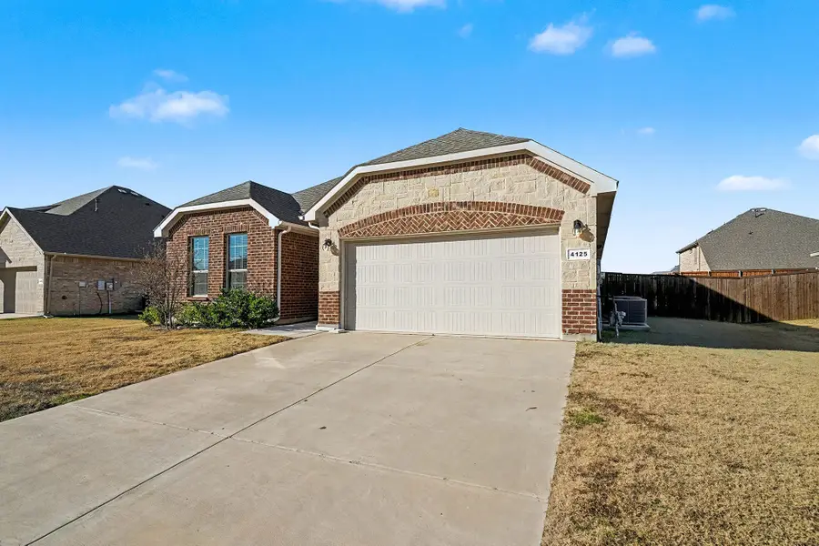 4125 Shady Lane, Krum, TX 76249 - Image #2
