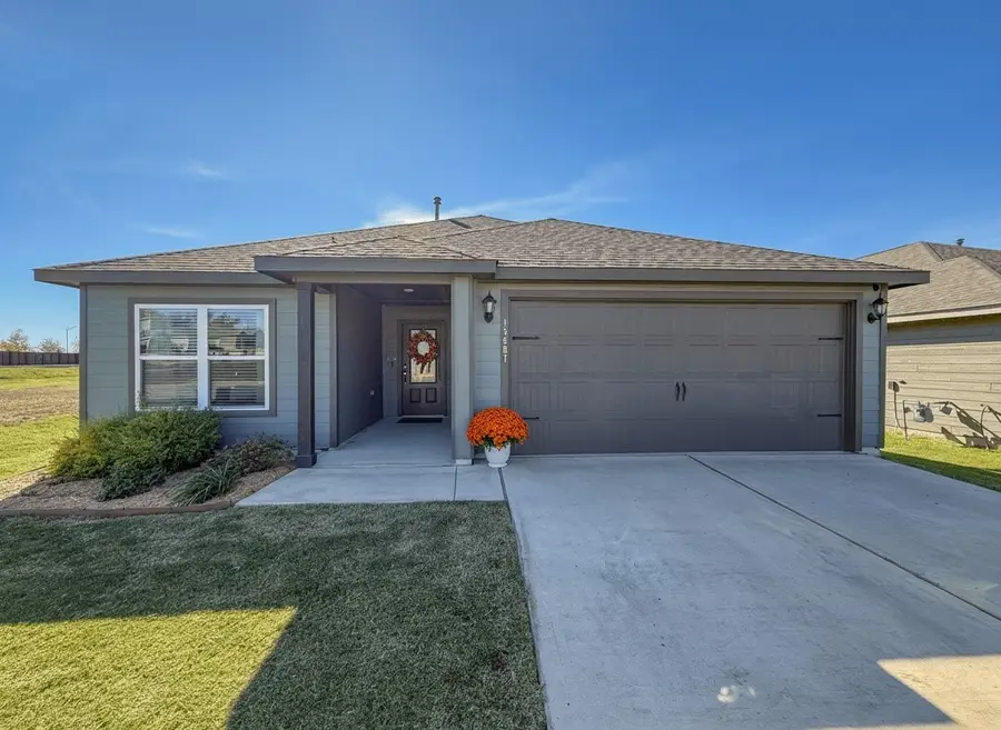 13507 Granite Park Road, Ponder, TX 76259 - Image #2