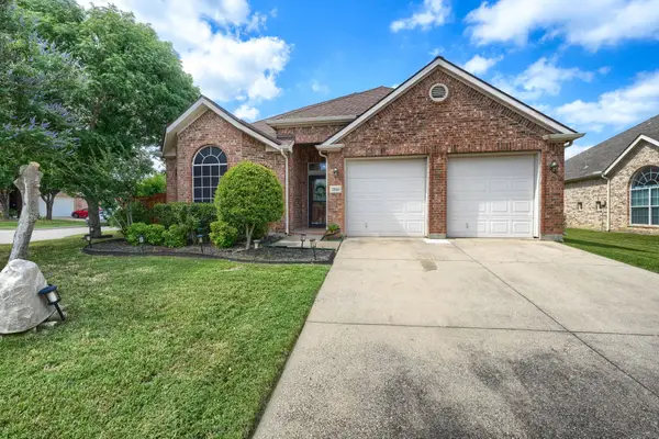 2860 Prado, Grand Prairie, TX 75054