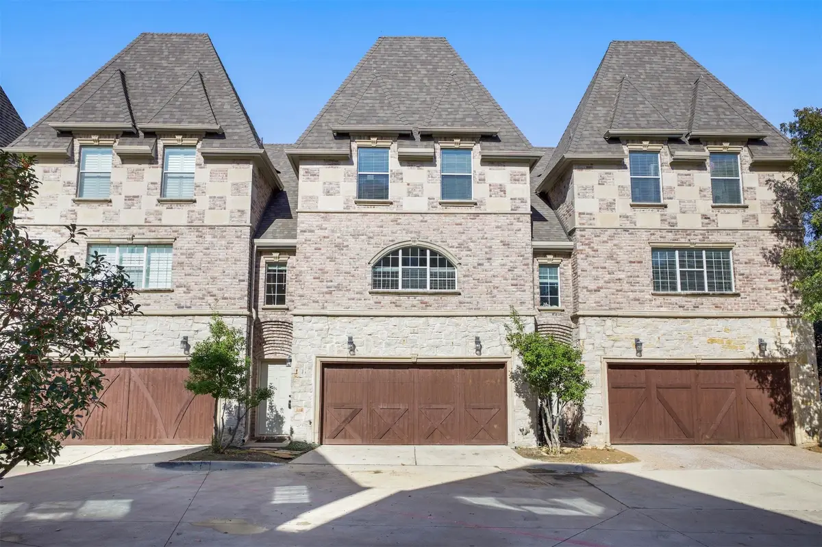 2700 Club Ridge Drive #2, Lewisville, TX 75067 - Image #1