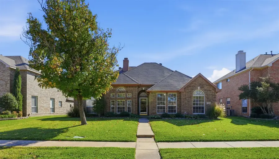 8502 Linda Vista Drive, Rowlett, TX 75088 - Image #2