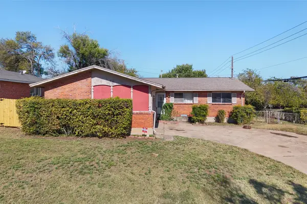 2588 Wood Valley Drive, Dallas, TX 75211