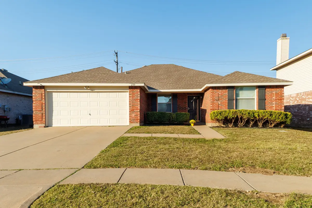 2140 Hacienda Court, Grand Prairie, TX 75052 - Image #1